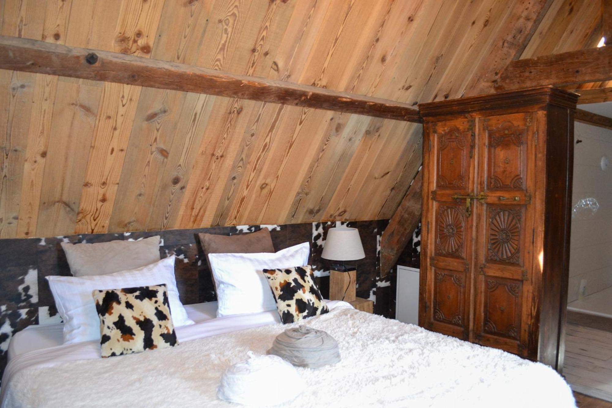 A Nouste Chambres D'Hotes Et Gite Only Adults 캄팡 외부 사진