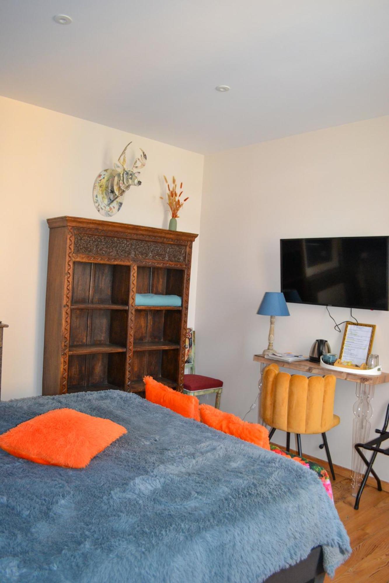 A Nouste Chambres D'Hotes Et Gite Only Adults 캄팡 외부 사진