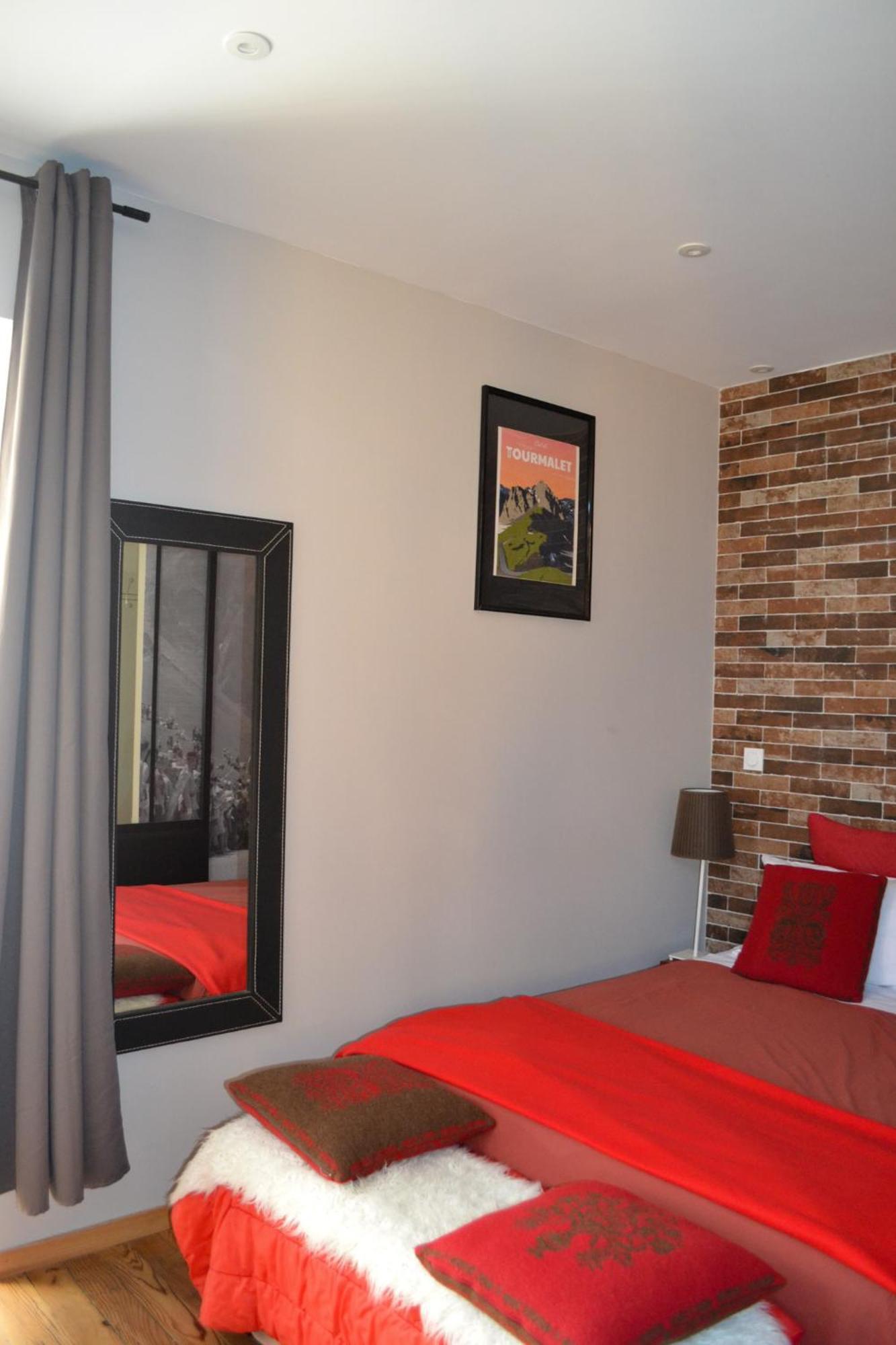 A Nouste Chambres D'Hotes Et Gite Only Adults 캄팡 외부 사진